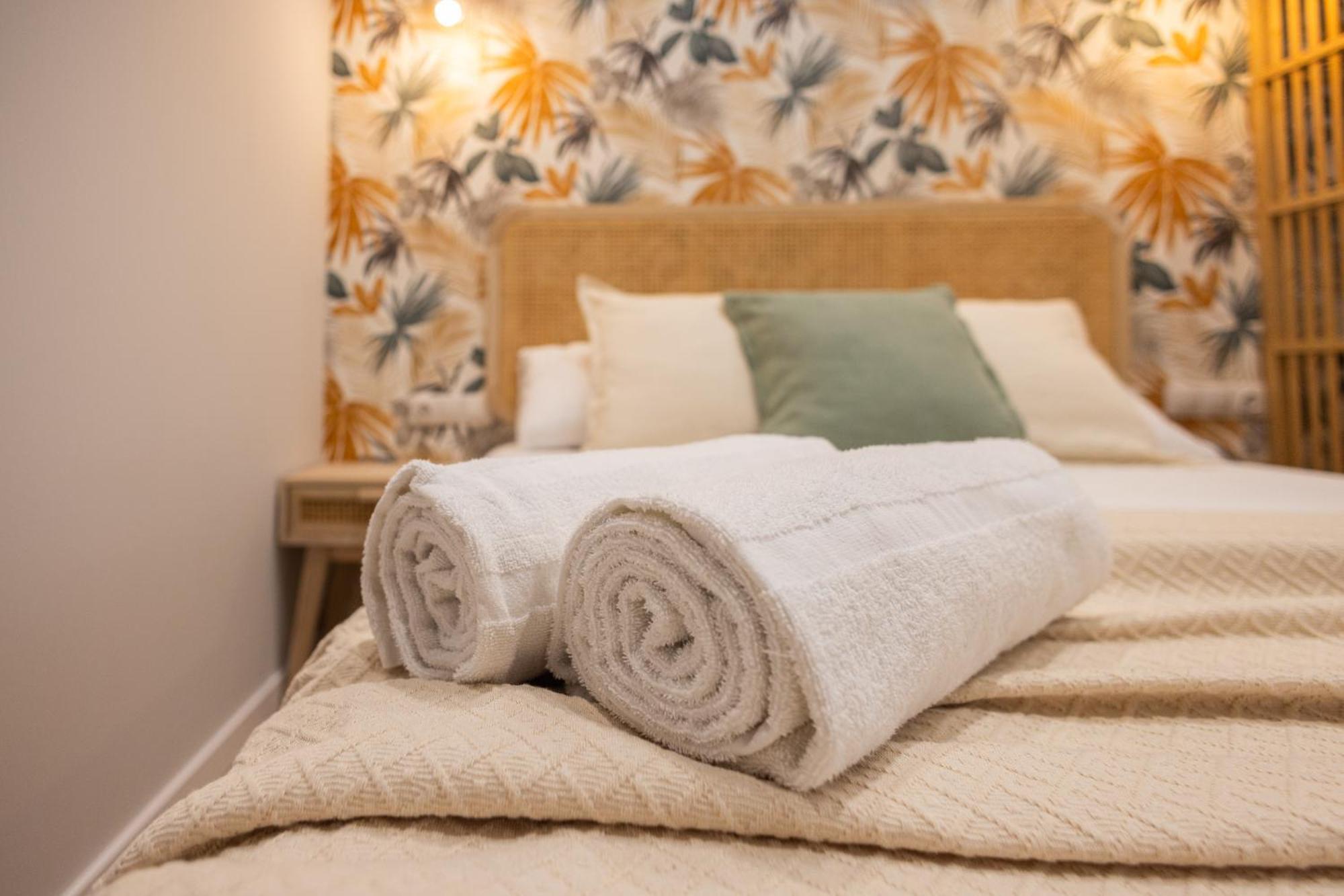 Florit Flats - The Trafalgar Apartment *