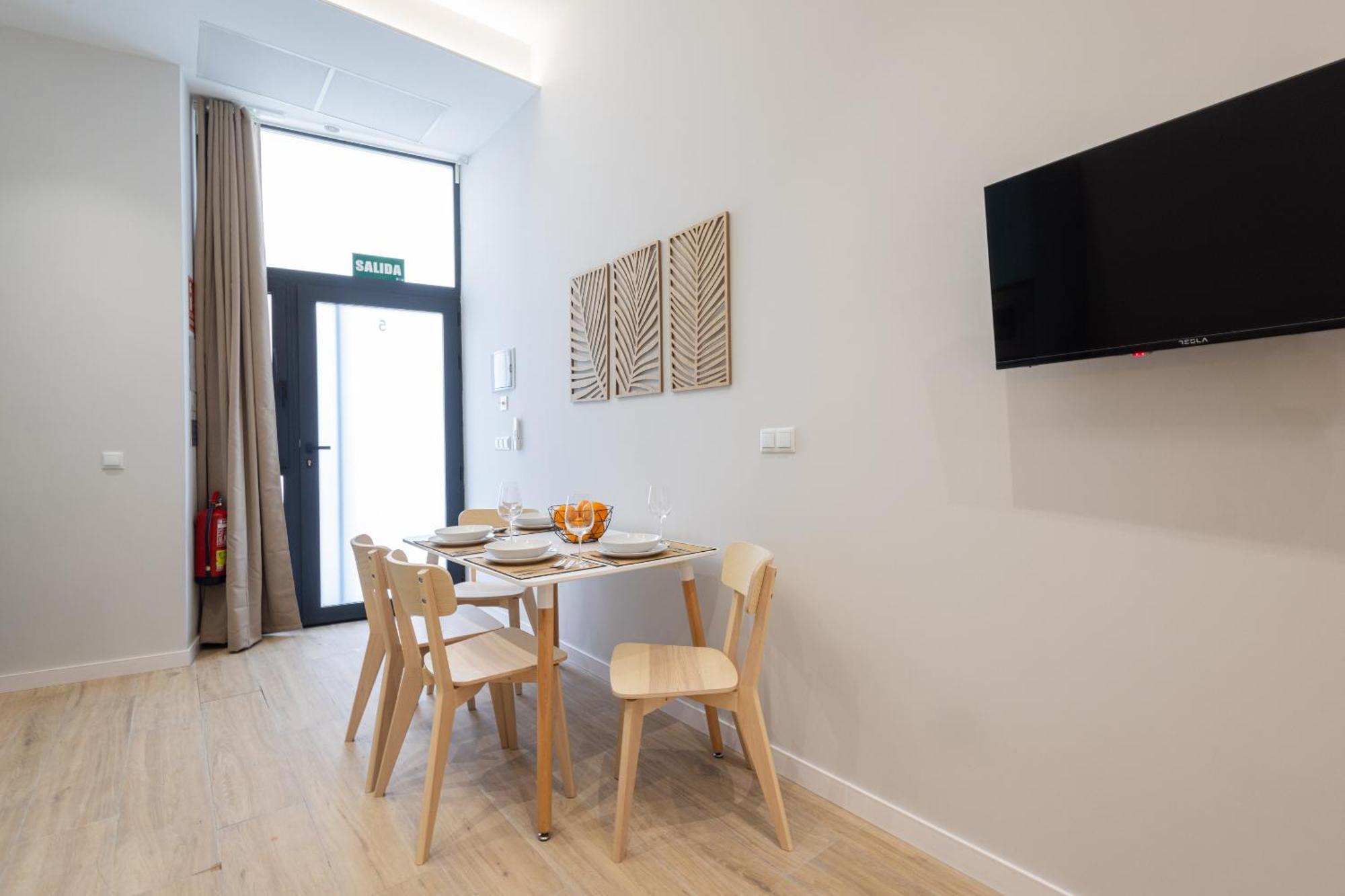 Florit Flats - The Trafalgar * Valencia