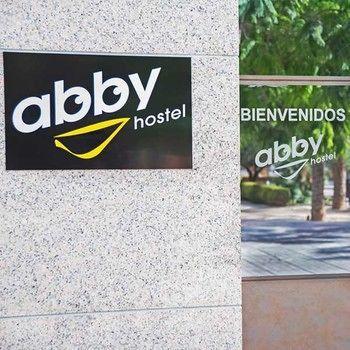 Abby 2* Valencia