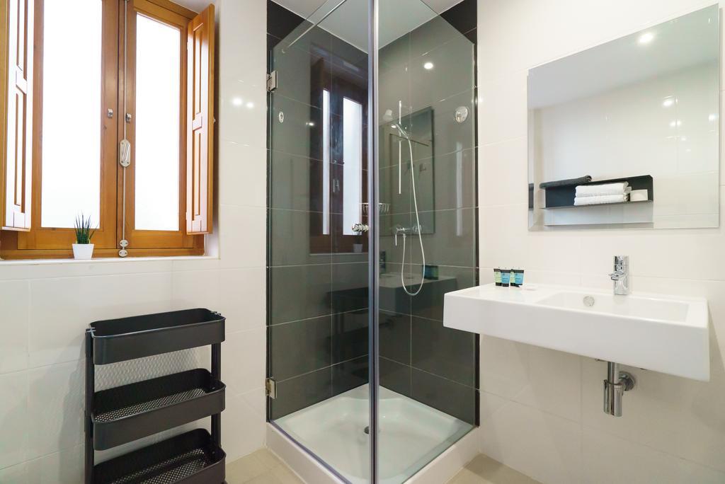 Valencia Home Apartamento *