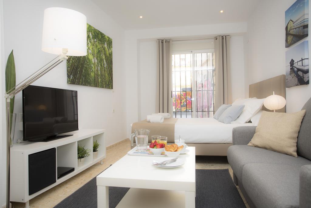 Apartamento Poeta Llombart *