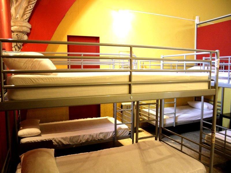 Feetup Backpackers