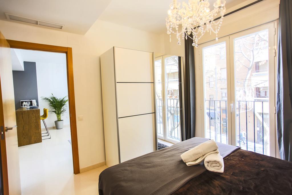 Total Old Luxury Apartment *