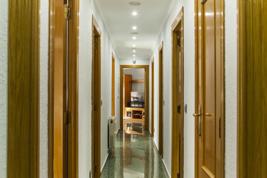 Barbera Center Mid-term Apartment *