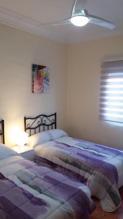 Malvarosa Beach Economy Apartamento
