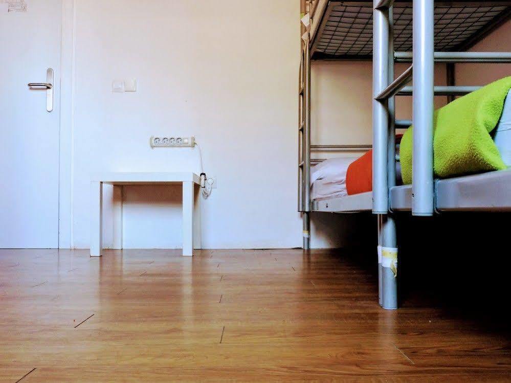 Feetup Backpackers Valencia