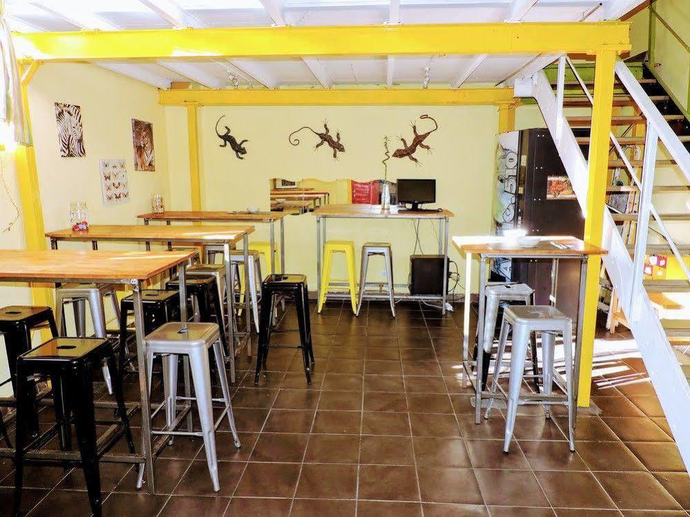Feetup Backpackers Hostal Valencia
