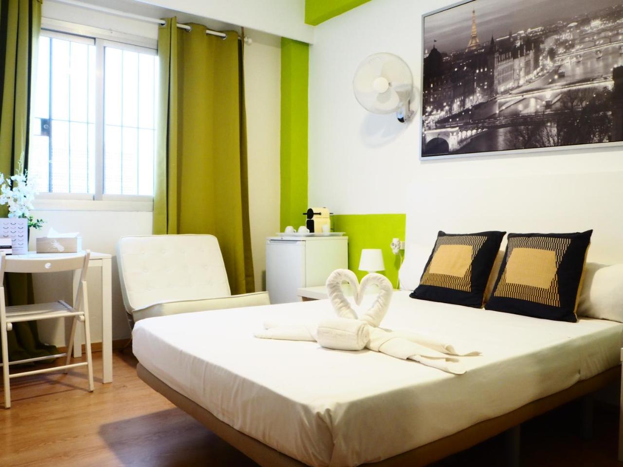 Suits You: Adults-only Centro Historico With Auto Check-in Hotel