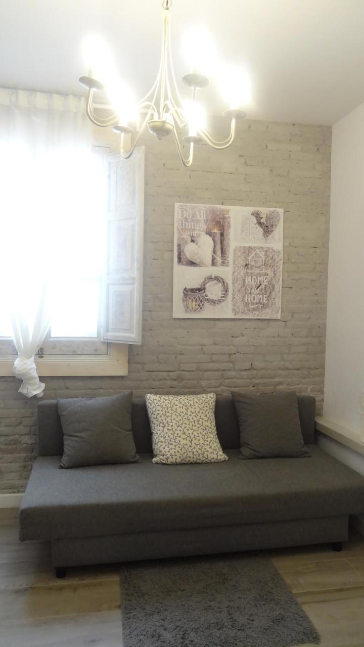 By Eric Olsan Apartamento Valencia