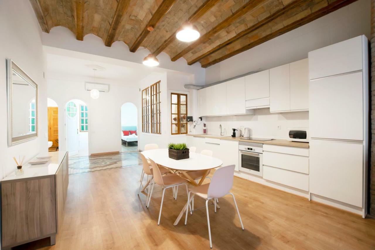 Plaza Ayuntamiento Apartment