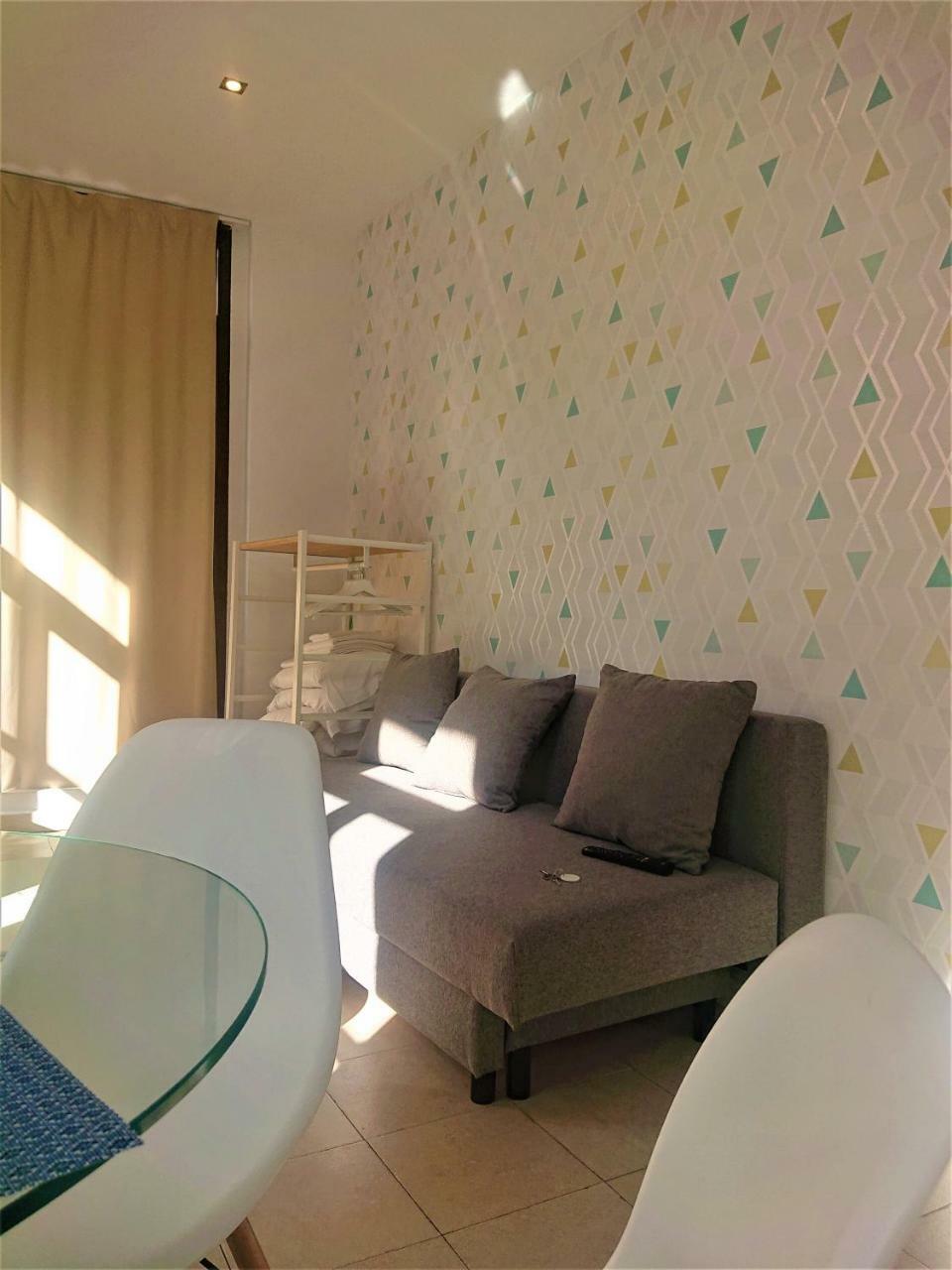 Coroa Del Mar Apartment