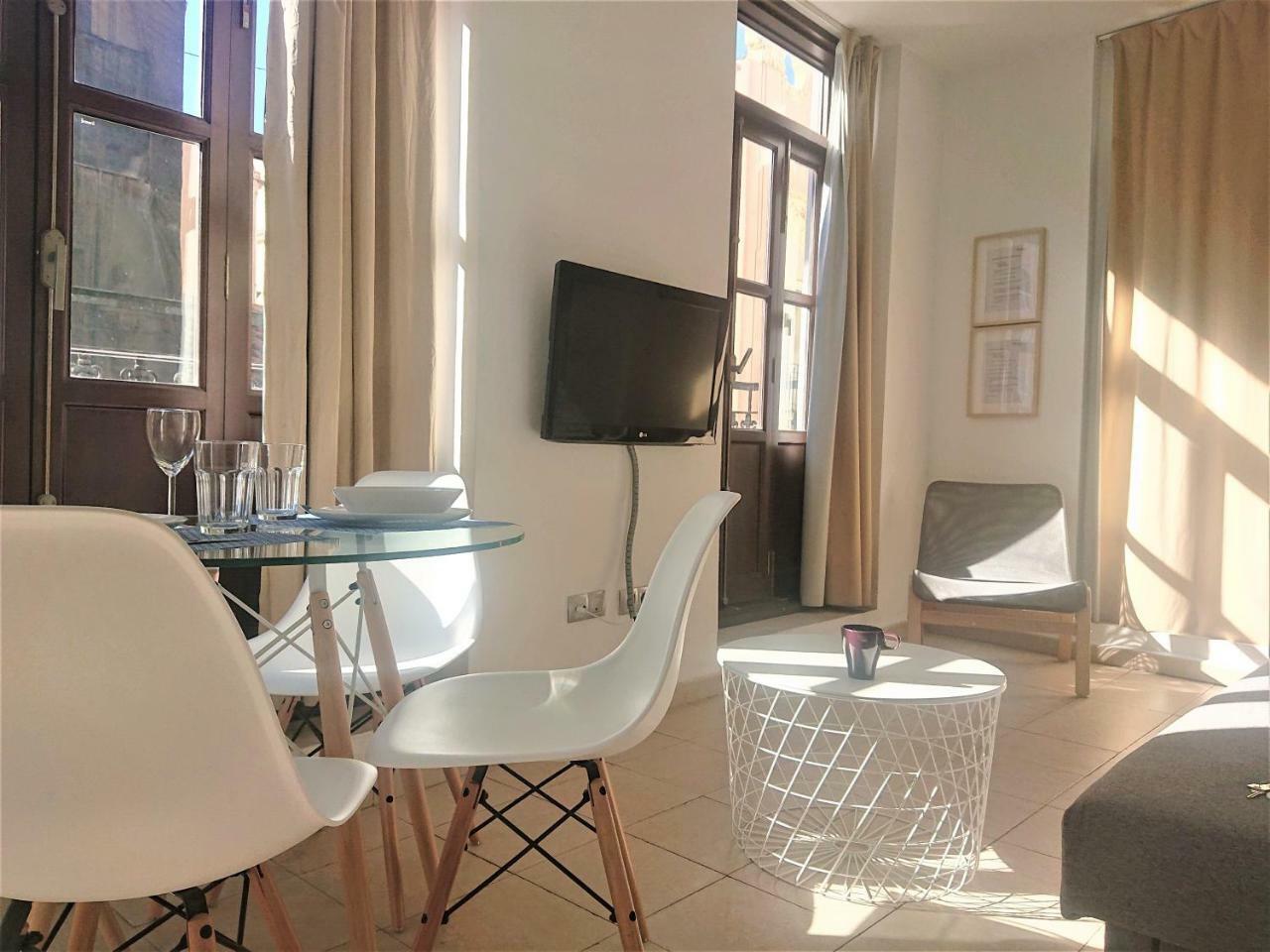 Coroa Del Mar Apartment