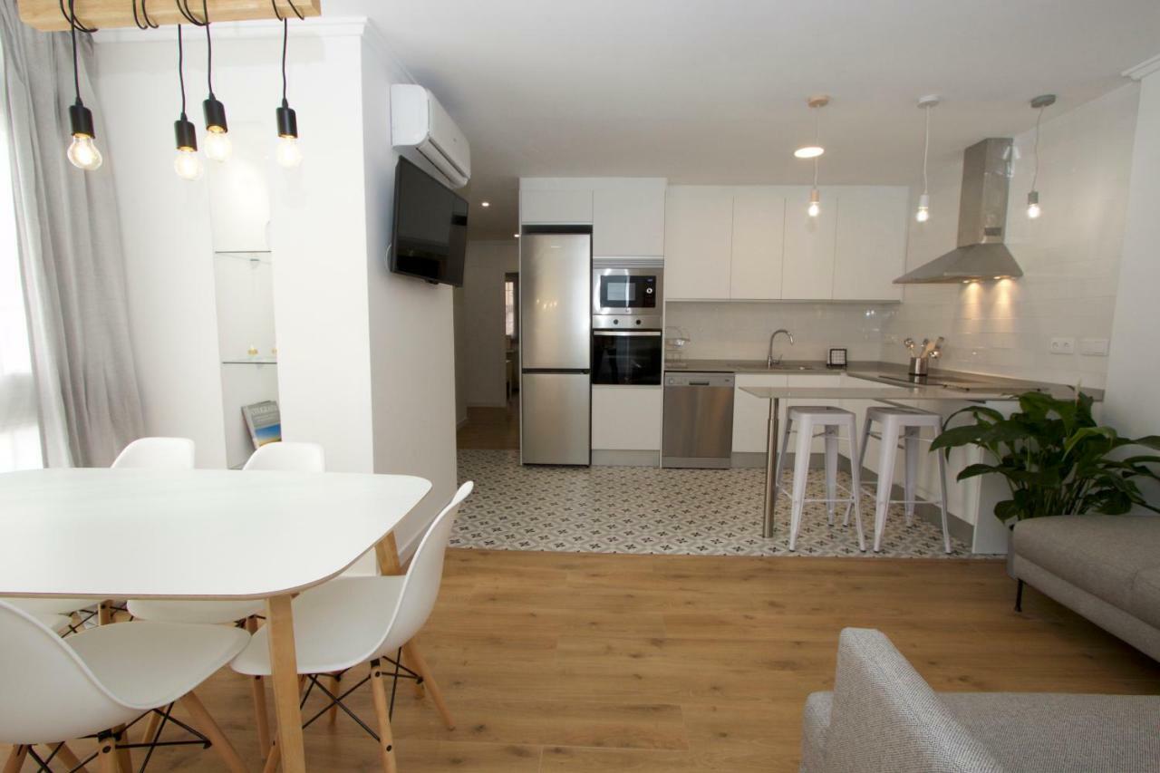 Md Poeta Andres Cabrelles Apartamento Valencia