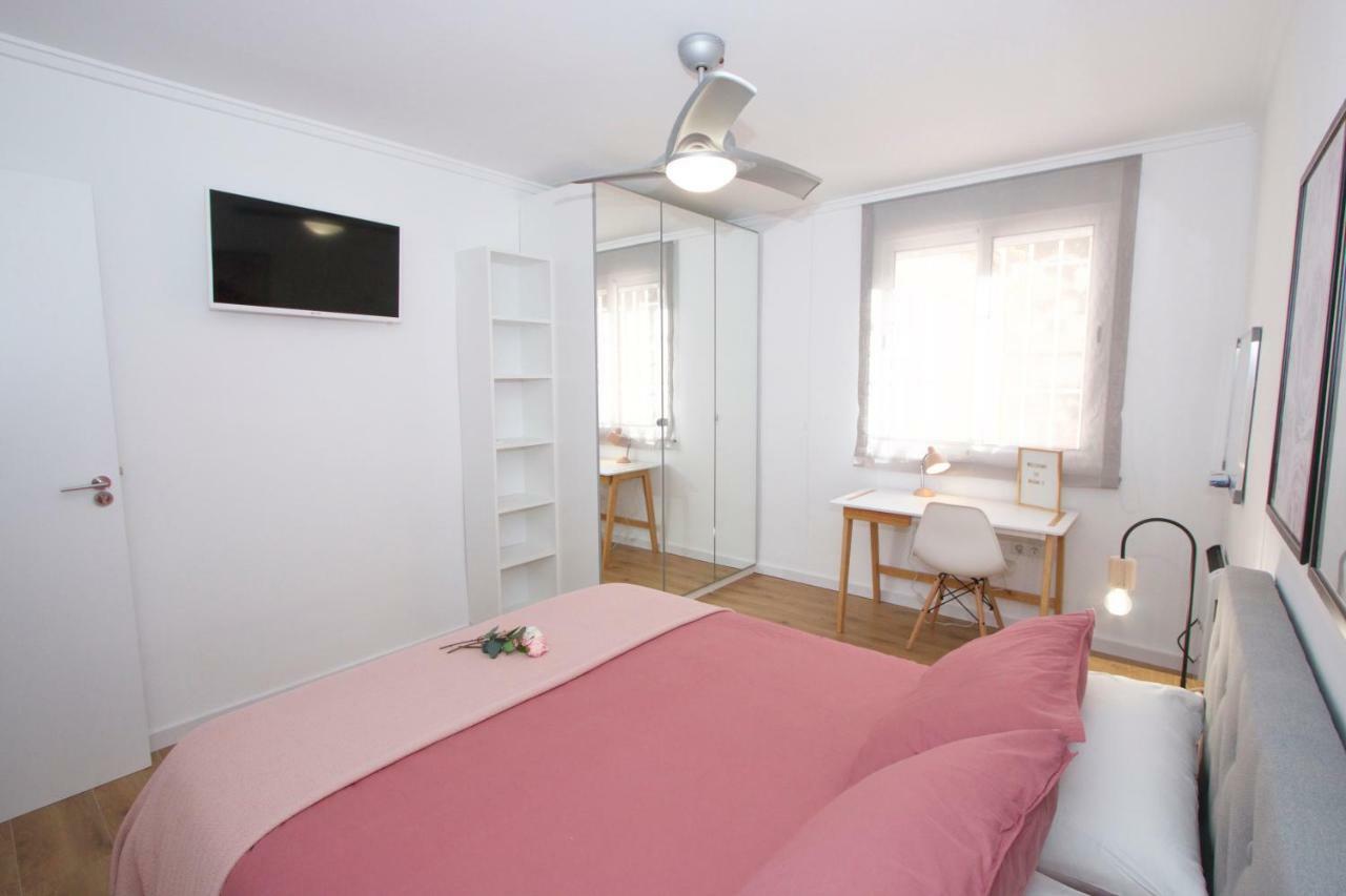 Md Poeta Andres Cabrelles Apartamento Valencia