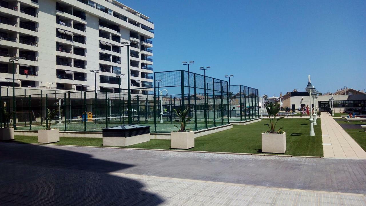 Apartacona-playa Valencia