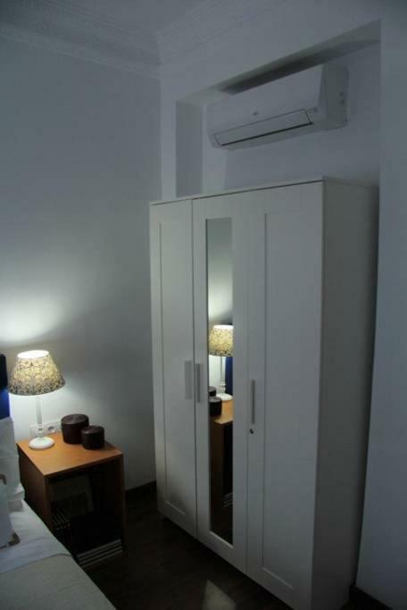 The Blue Sea Apartment