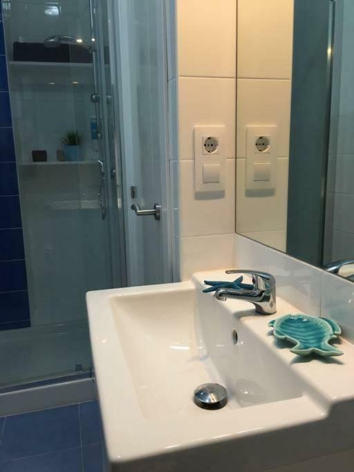 The Blue Sea Apartment