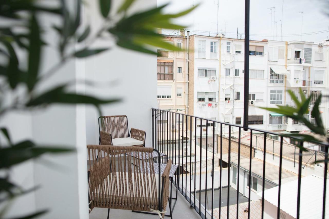 Apartment Florit Flats - Chic And In A Lively But Quiet Area Walking Distance Valencia