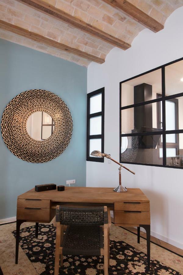Florit Flats - Chic And In A Lively But Quiet Area Walking Distance Apartment