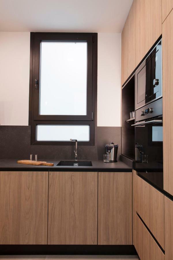 Florit Flats - Chic And In A Lively But Quiet Area Walking Distance Apartment *