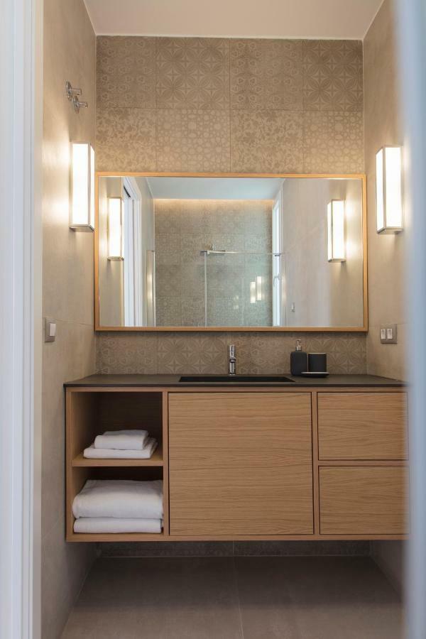 Florit Flats - Chic And In A Lively But Quiet Area Walking Distance Valencia