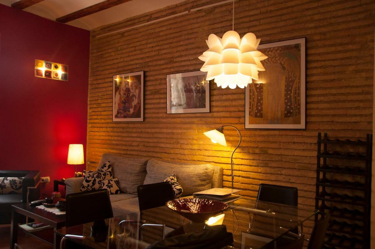 Homely Nest El Carme Apartment *