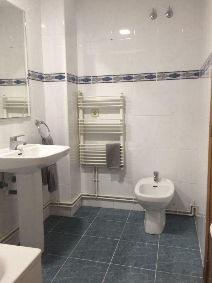 Amplio Y Comodo Apartamento Con Parking *