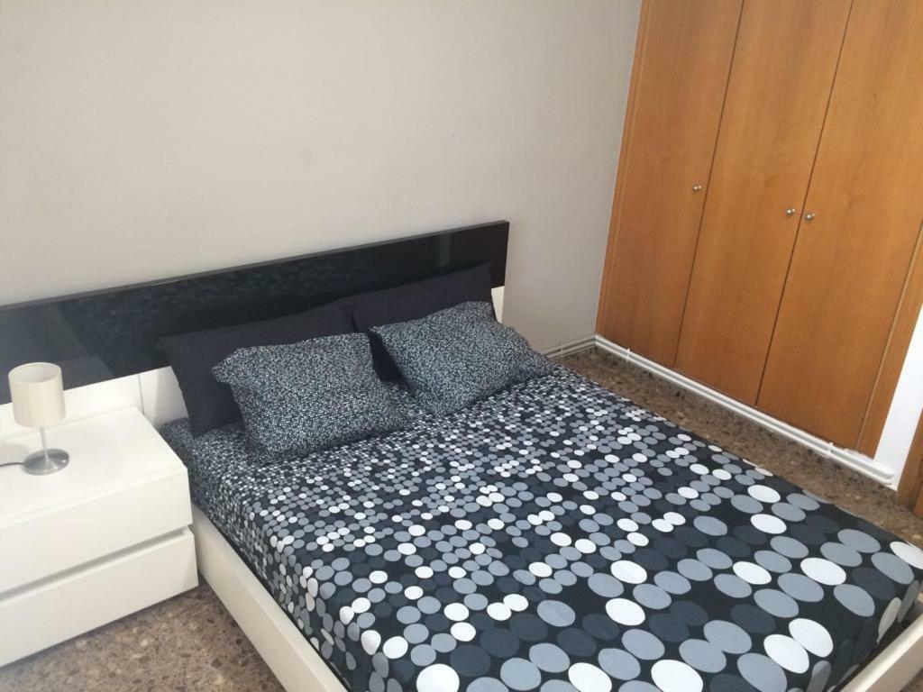 Apartamento Amplio Y Comodo Apartamento Con Parking *