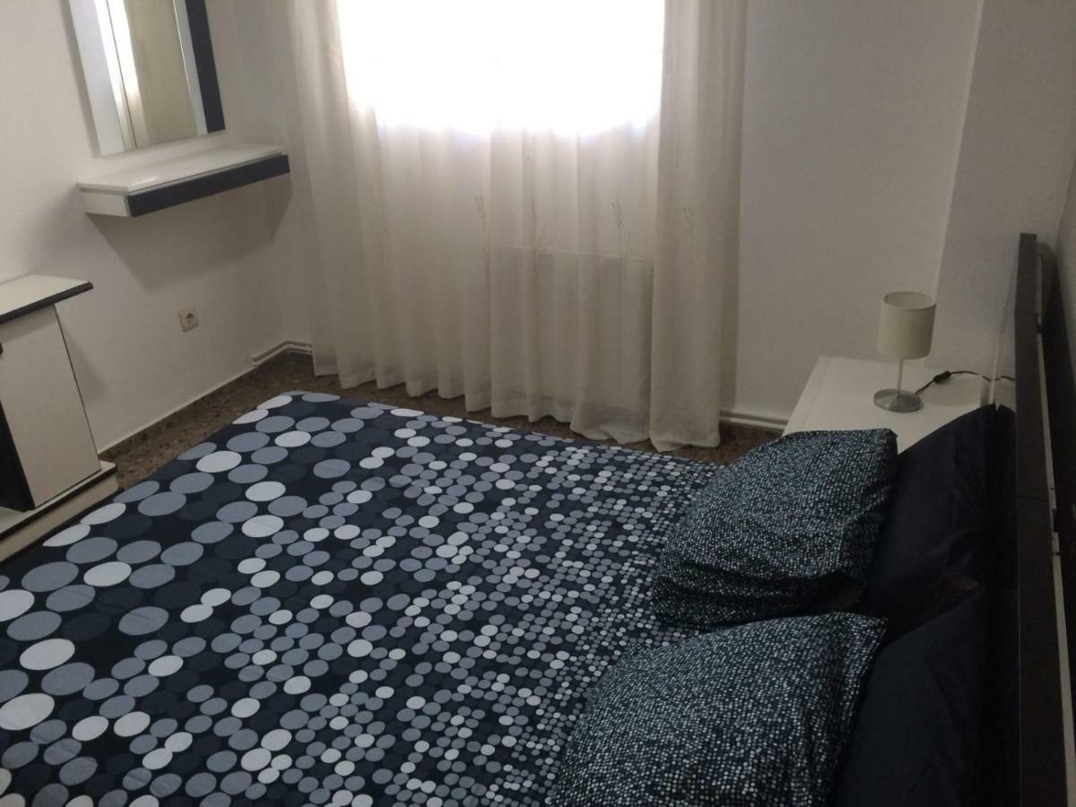 Apartamento Amplio Y Comodo Apartamento Con Parking