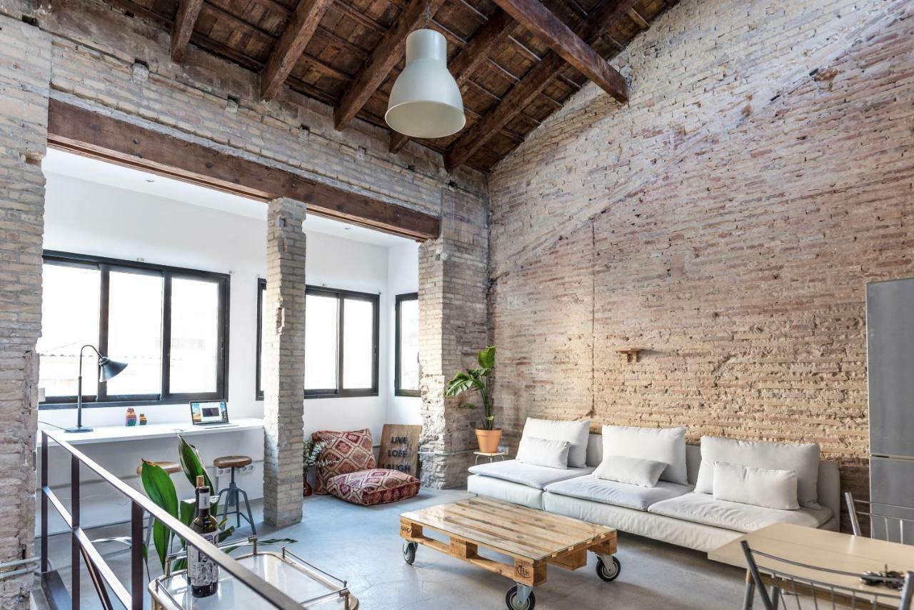 Loft By The Apartment *