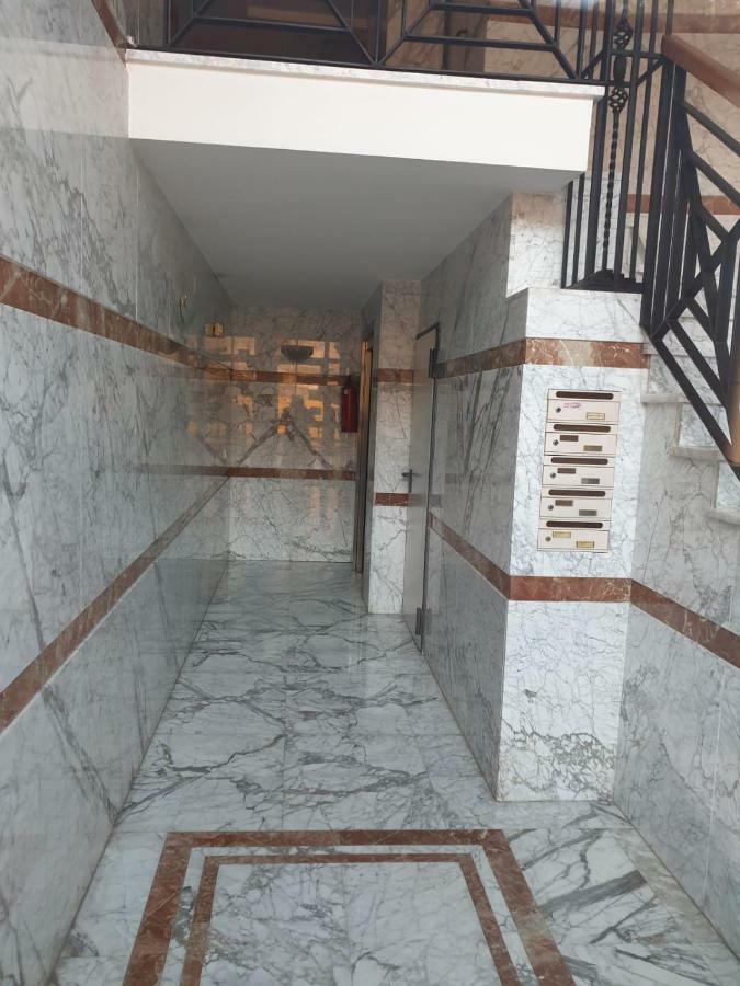 Isabel Apartamento