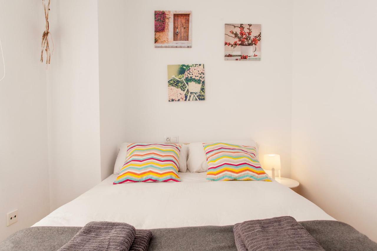 Rualva Flats, Viveros Chic & Valencia