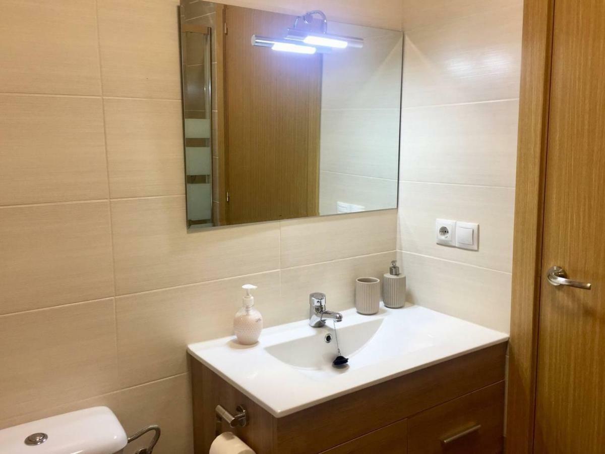 Apartamento En Universidad Y Cerca De La Playa Valencia