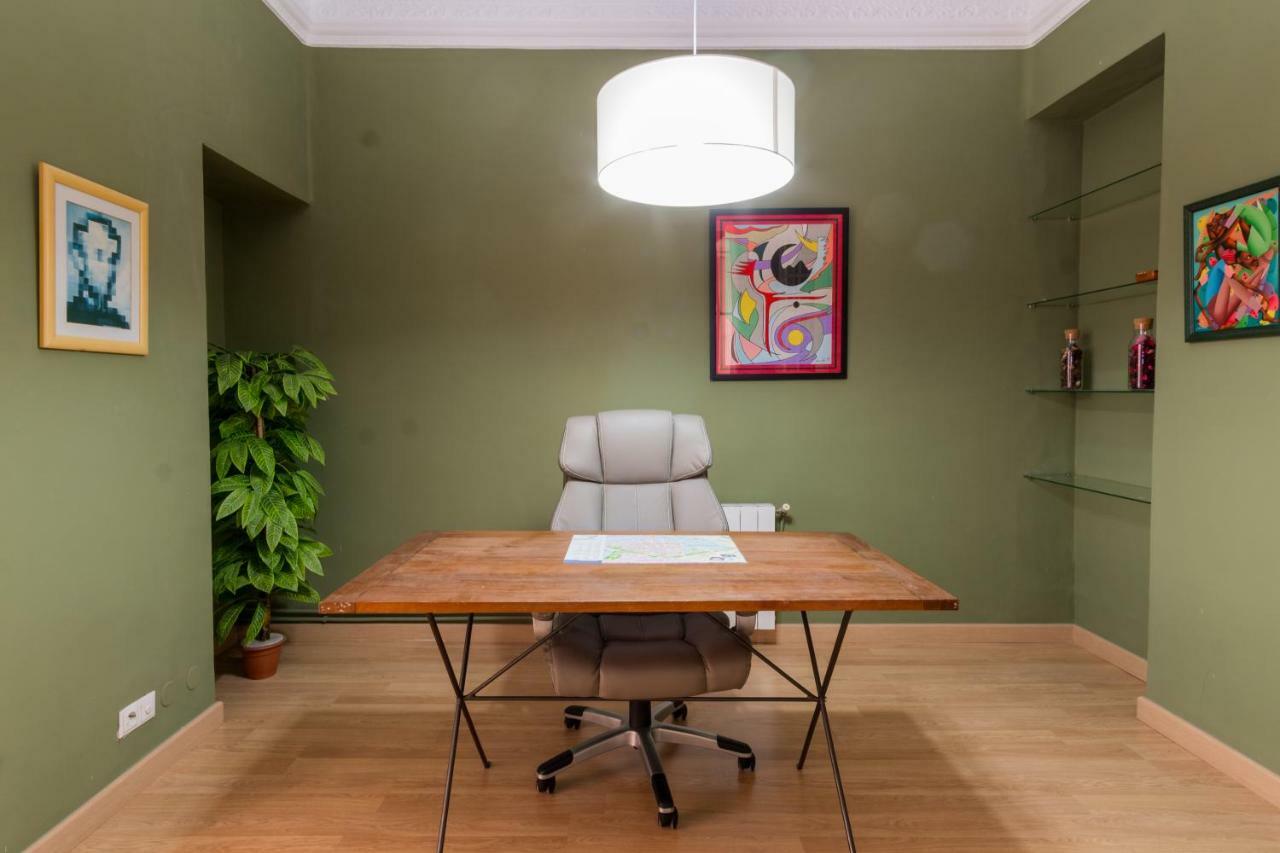 Big Flat At Center Of Valencia. Wifi