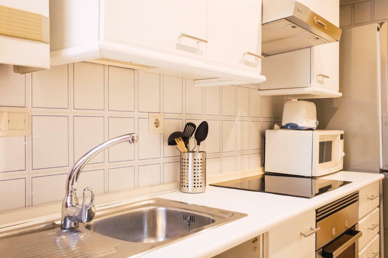 Apartment Florit Flats - Cozy 2 Bedroom By The Of Arts And Science *
