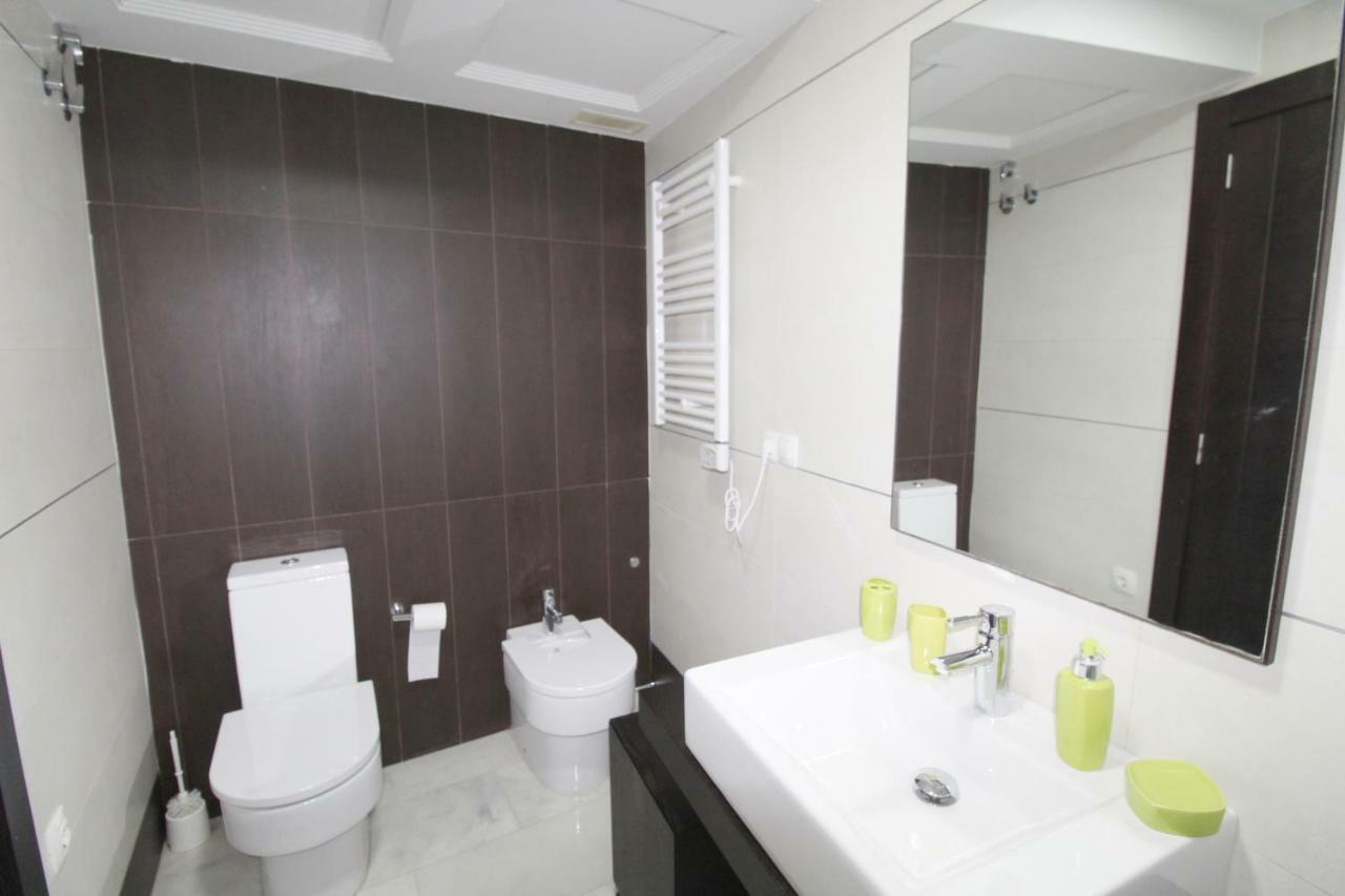 Precioso Apartamento Al Lado De Torres De Serrano Apartamento