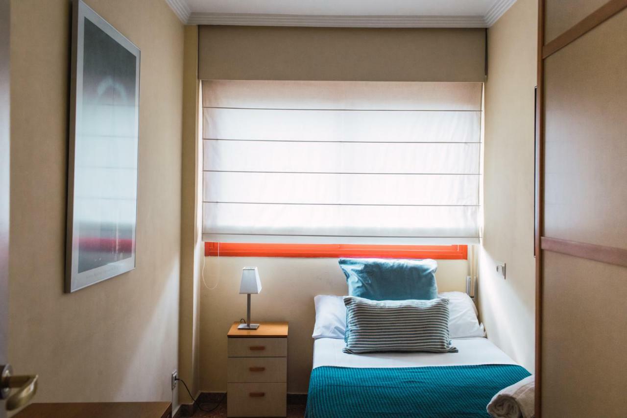 Apartment Florit Flats - Cozy 2 Bedroom By The Of Arts And Science
