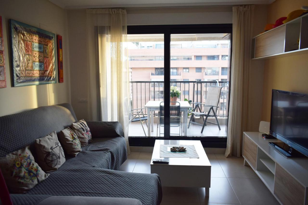 Apartacona-playa Valencia