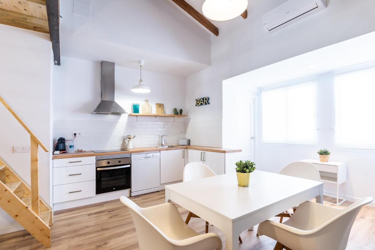 Apartamento Anelsa Apmts Descubre Y Su Playa