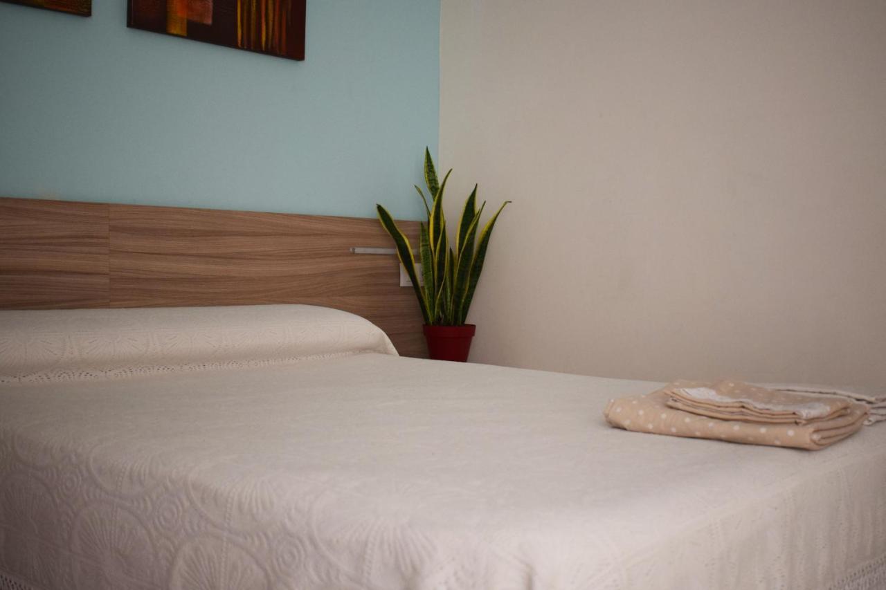 Apartacona-playa Valencia