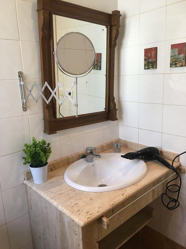 Travel Habitat Plaza De España Apartamento Valencia