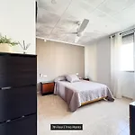 Valencia Homestay Rooms II