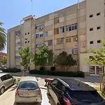 Malvarrosa Simple Shared Home