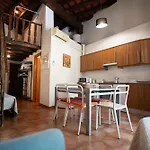Apartamentos Mercado Central