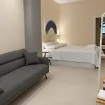 Roca Coll Msuites