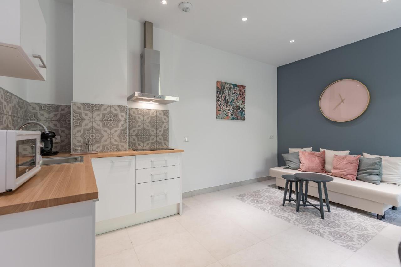 Apartahotel Chic & Comfortable Apartment, Private Terrace