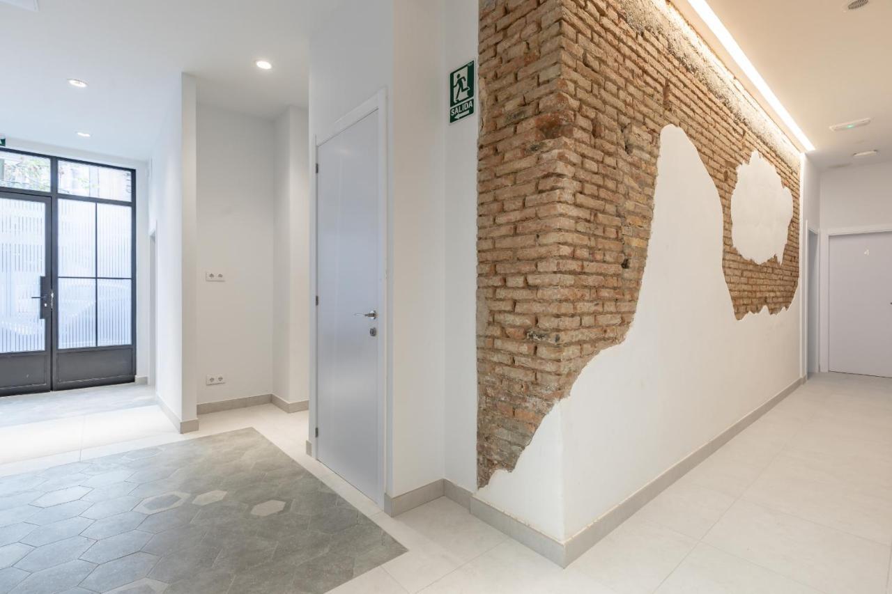 Chic & Comfortable Apartment, Private Terrace Valencia