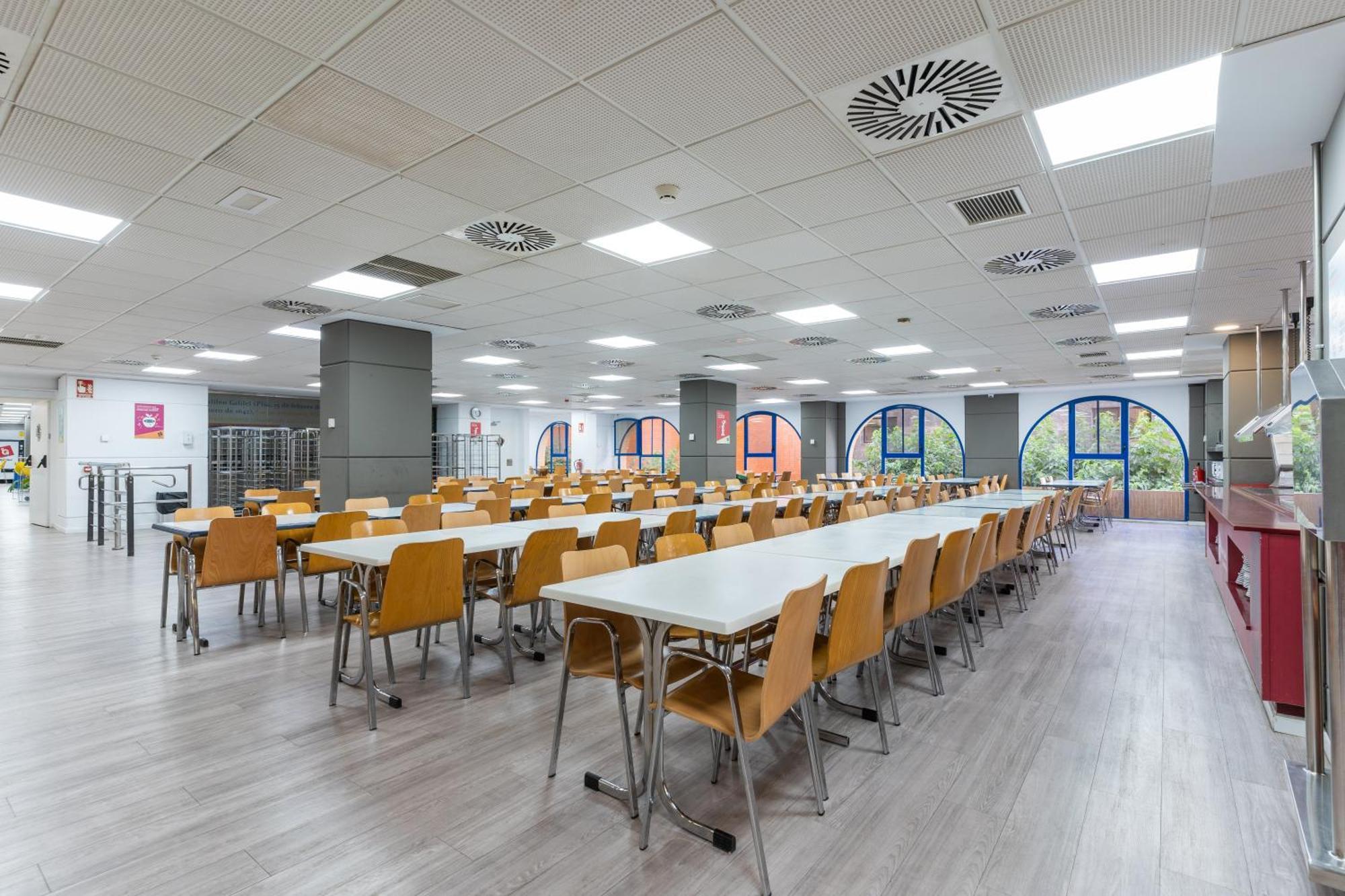 Colegio Mayor Galileo Galilei Apartment