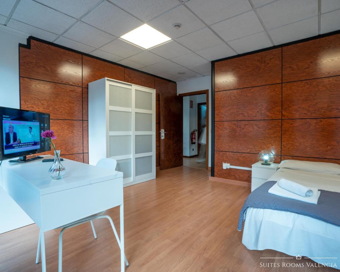 Suites Rooms Valencia Guest house