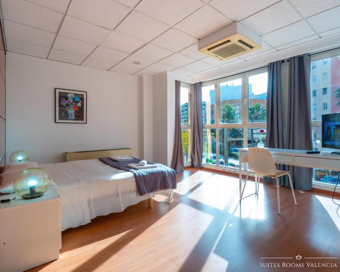 Suites Rooms Valencia Guest house